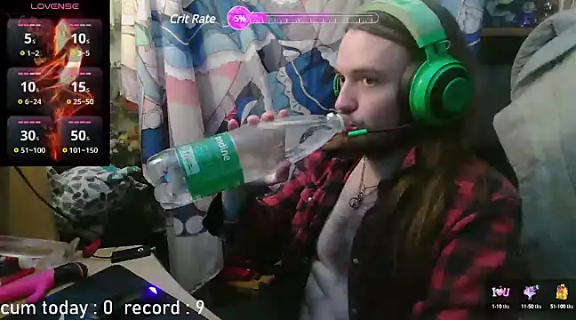 Snapshot of nicolasdumand21 chatting on 12.06.24 nicolasdumand21 online show from 12.06.24