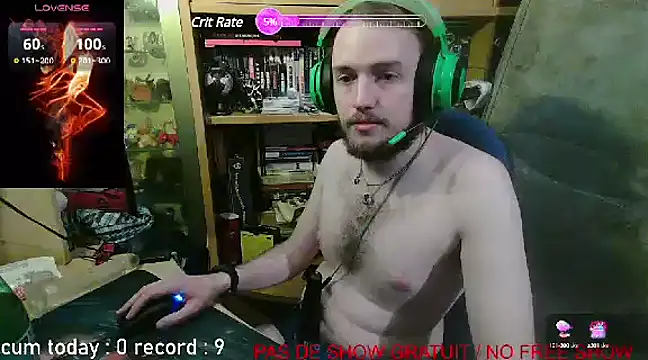 Snapshot of nicolasdumand21 chatting on 12.18.24 nicolasdumand21 online show from 12.18.24