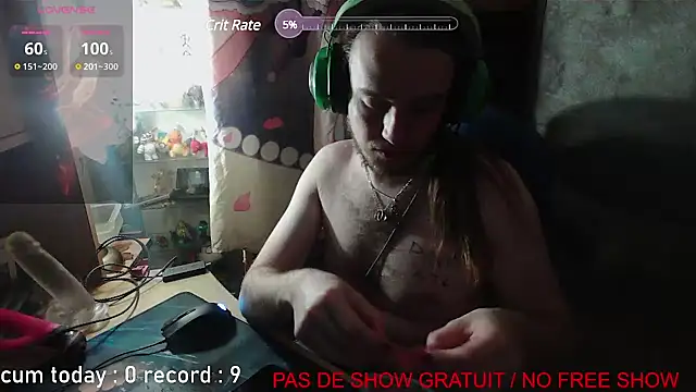 Snapshot of nicolasdumand21 chatting on 01.24.25 nicolasdumand21 online show from 01.24.25