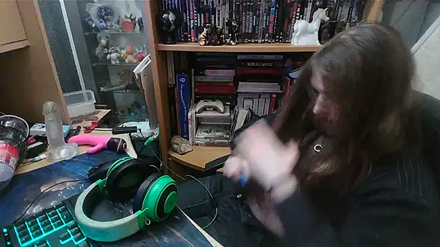 Snapshot of nicolasdumand21 chatting on 02.20.25 nicolasdumand21 online show from 02.20.25