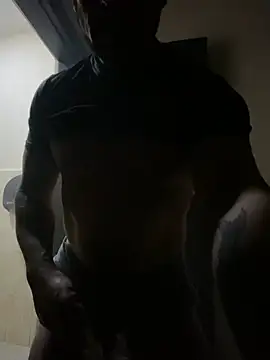 Snapshot of FumesClouds chatting on 01.07.25 FumesClouds online show from 01.07.25