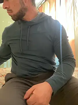 Snapshot of FumesClouds chatting on 01.16.25 FumesClouds online show from 01.16.25