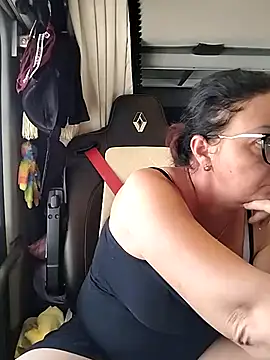 cuplubijoanna online show from 10.28.25