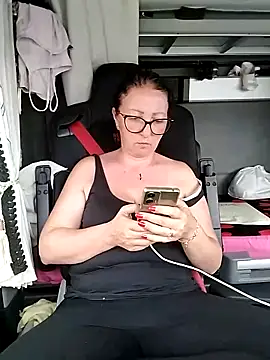 cuplubijoanna online show from 04.18.26