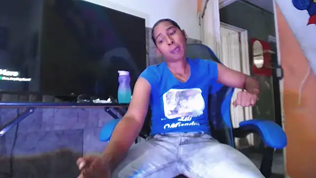 yohatinelly07 online show from 09.24.25