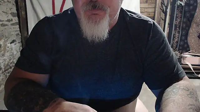 Snapshot of Newfiesausage1972 chatting on 01.19.26 Newfiesausage1972 online show from 01.19.26