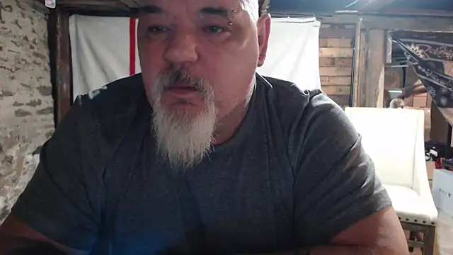 Snapshot of Newfiesausage1972 chatting on 02.18.26 Newfiesausage1972 online show from 02.18.26