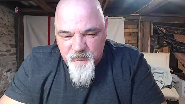 Snapshot of Newfiesausage1972 chatting on 03.01.26 Newfiesausage1972 online show from 03.01.26