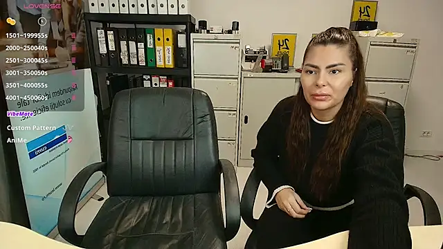 Snapshot of TiffanySweet chatting on 01.30.25 TiffanySweet online show from 01.30.25