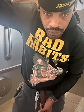 1BeautyN1Beast online show from 12.21.25