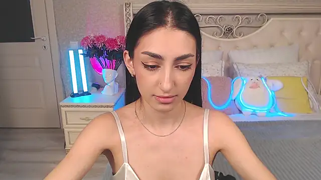Snapshot of Lina_Robbins chatting on 02.17.26 Lina Robbins online show from 02.17.26