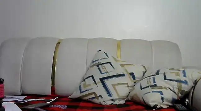 hoely grail01 online show from 03.18.25