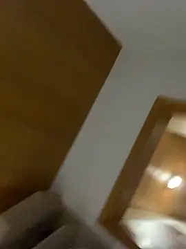 Snapshot of biggandybig chatting on 10.17.25 biggandybig online show from 10.17.25