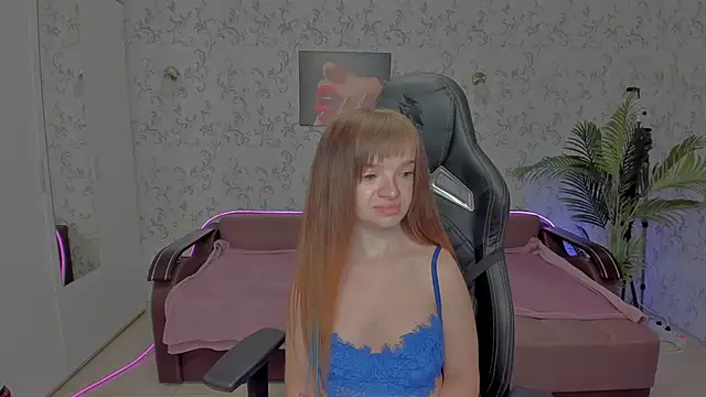 Snapshot of Eva_Rosec chatting on 12.11.24 Eva Rosec online show from 12.11.24