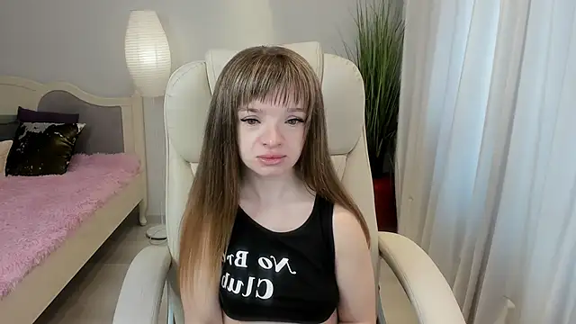 Snapshot of Eva_Rosec chatting on 03.22.25 Eva Rosec online show from 03.22.25