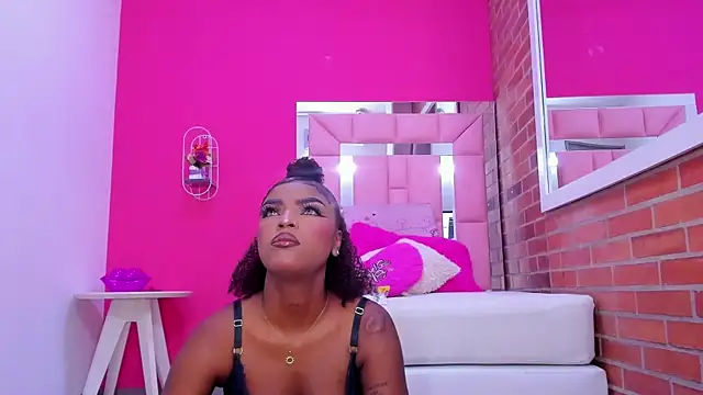 Snapshot of malu_horny_69 chatting on 05.27.26 malu horny 69 online show from 05.27.26