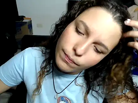 alexia 87 online show from 01.04.25