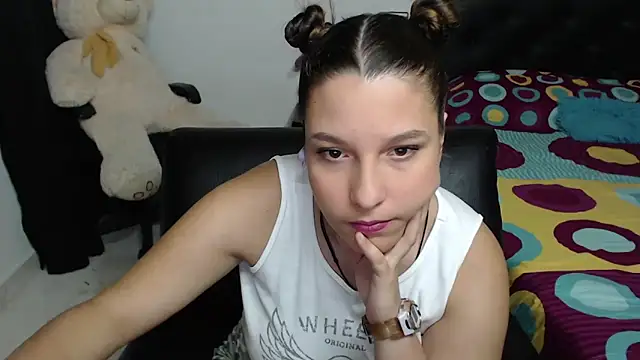 alexia 87 online show from 01.26.25