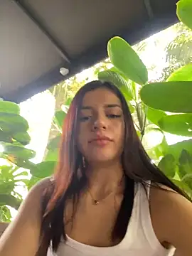 Snapshot of Naughtylittlegirl_ chatting on 12.30.24 Naughtylittlegirl online show from 12.30.24