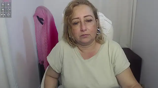 paiper halliwey online show from 02.15.25