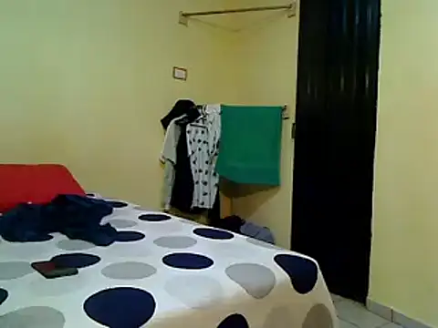 Snapshot of lozter345 chatting on 10.23.25 lozter345 online show from 10.23.25