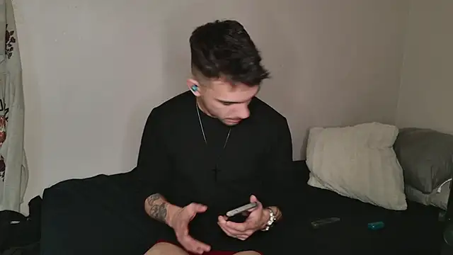 JackDesFeux online show from 03.05.25