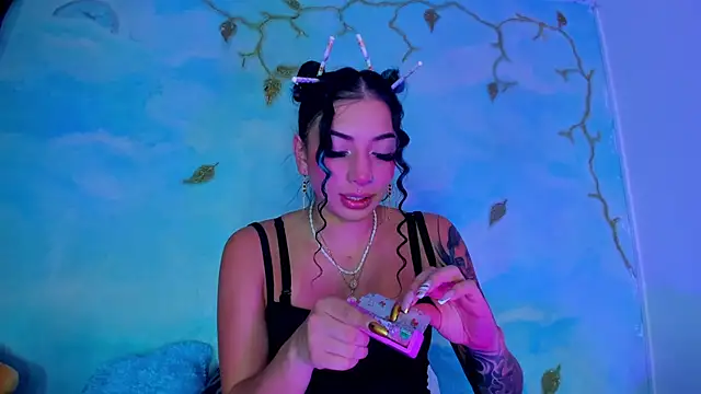 SaturnooStonee online show from 02.21.26