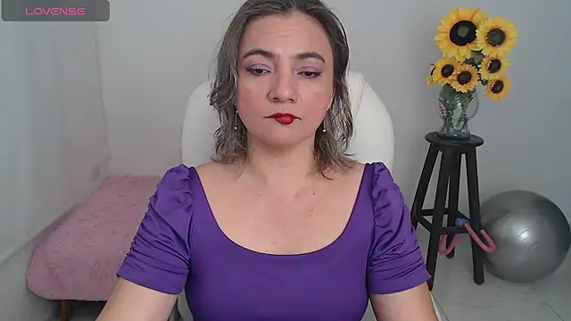 ana milf online show from 10.05.25