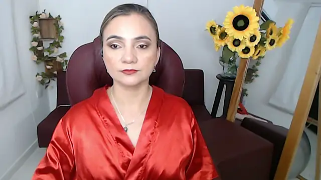 Snapshot of ana_milf chatting on 07.11.26 ana milf online show from 07.11.26