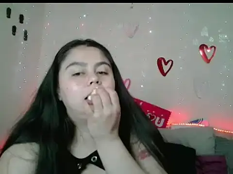 Snapshot of celestehot707rs chatting on 03.03.25 celestehot707rs online show from 03.03.25