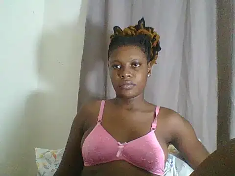 Snapshot of Blacksweetbeb chatting on 02.18.25 Blacksweetbeb online show from 02.18.25