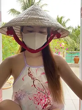 BabyThree  online show from 10.23.25