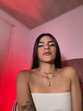Snapshot of liss_hot_ chatting on 09.27.25 liss hot online show from 09.27.25