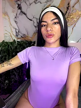 Snapshot of liss_hot_ chatting on 10.10.25 liss hot online show from 10.10.25