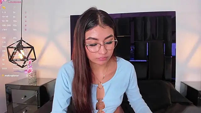 Zayda 1 online show from 02.16.25