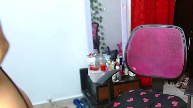 Snapshot of Latin_Mature975 chatting on 03.21.25 Latin Mature975 online show from 03.21.25