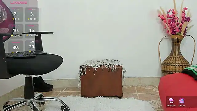 Snapshot of Latin_Mature975 chatting on 09.19.25 Latin Mature975 online show from 09.19.25