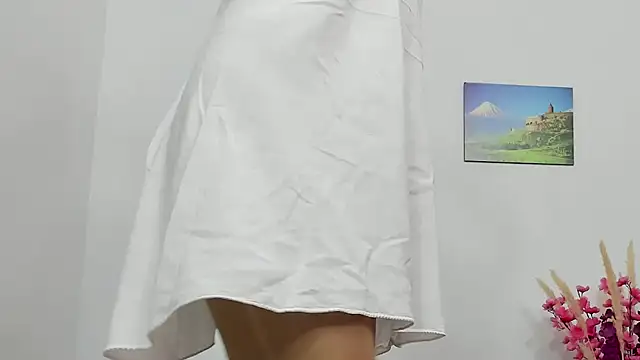 Snapshot of Latin_Mature975 chatting on 10.22.25 Latin Mature975 online show from 10.22.25