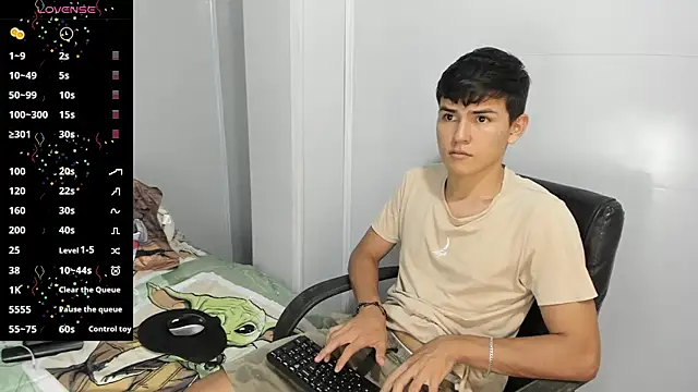 Snapshot of Jacobb_Lee chatting on 01.30.25 Jacobb Lee online show from 01.30.25
