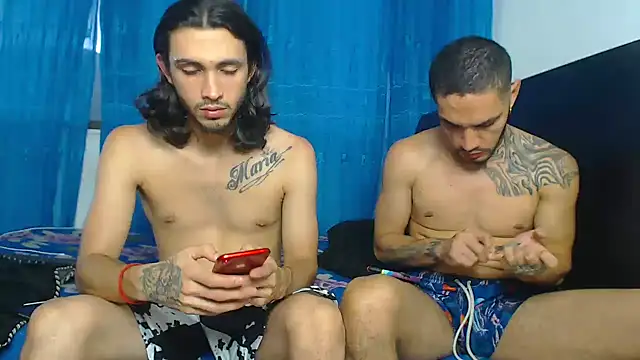 Hot Sharks  online show from 10.26.25