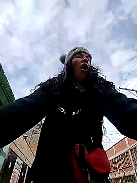 rebekka simpson online show from 11.06.25