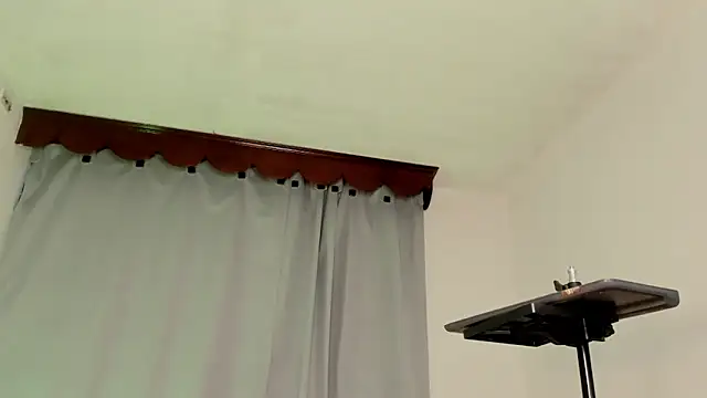Snapshot of Teo_skinny chatting on 05.26.26 Teo skinny online show from 05.26.26