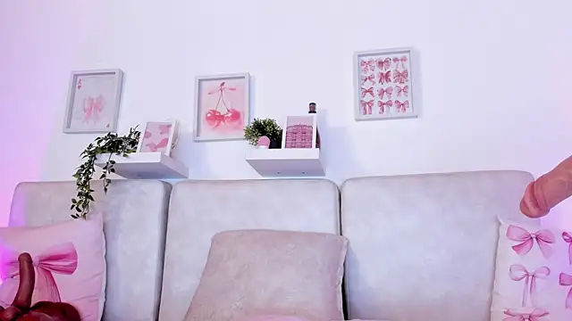 Malka Burning online show from 10.18.25