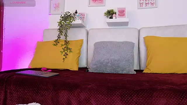 Malka Burning online show from 03.26.26