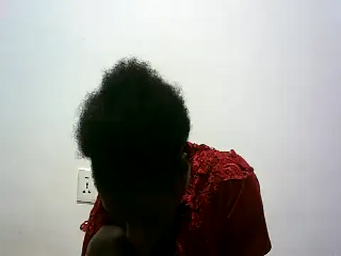 Snapshot of hottgirlval chatting on 01.07.25 hottgirlval online show from 01.07.25