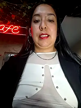 Bella keny online show from 12.17.24