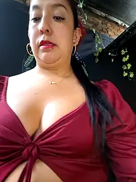 Bella keny online show from 10.29.25