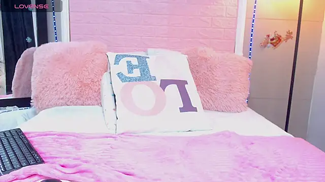 JessyZoe online show from 01.18.25