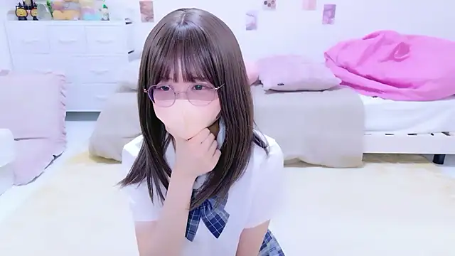 Snapshot of chihiro_ri chatting on 06.10.26 chihiro ri online show from 06.10.26