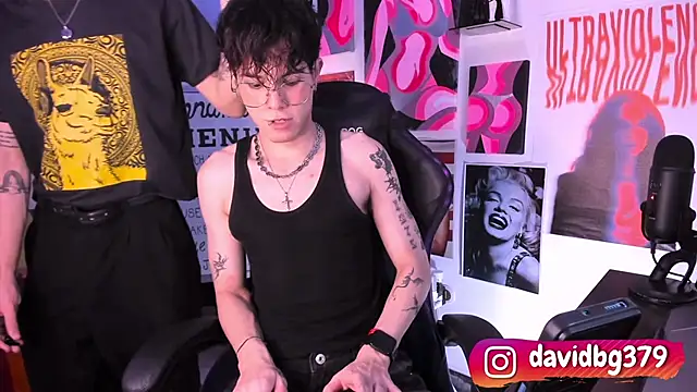 cinnamon boyxxx online show from 03.20.25